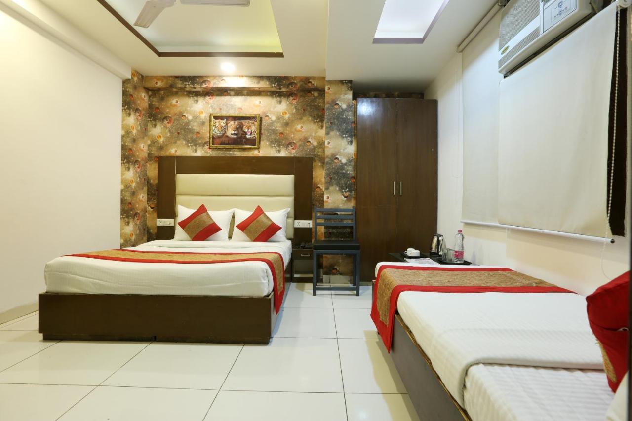 Travel Inn At Delhi Airport New Delhi Exterior foto